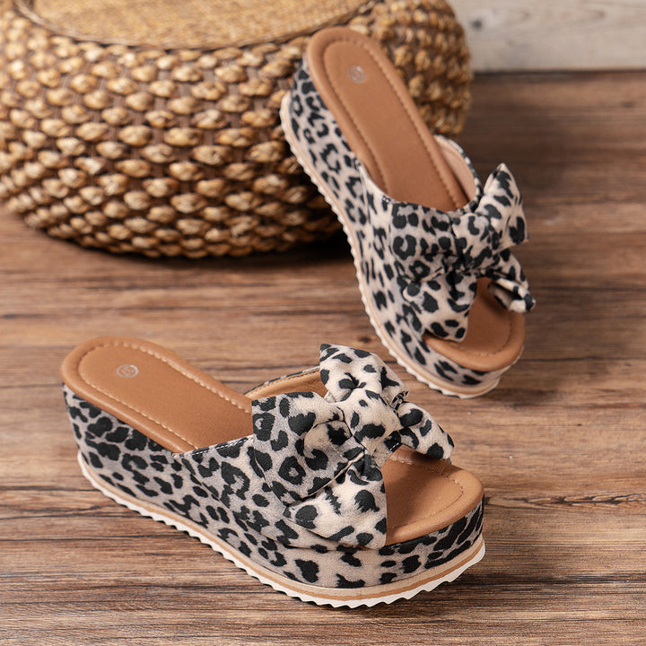 SUNKISSEDSTEP Women’s Floral Bow Platform Wedge Slides