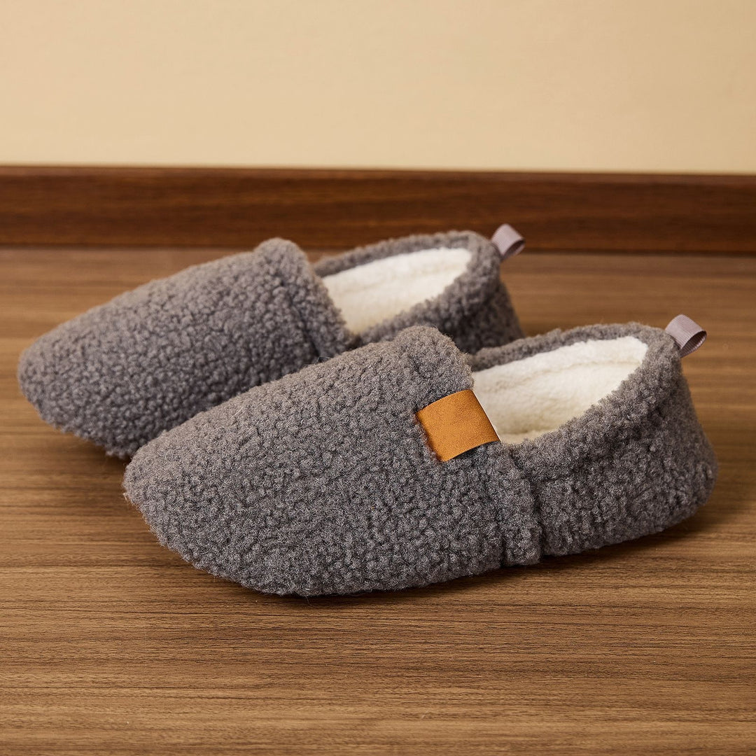 SUNKISSEDSTEP Women’s Cozy Plush Indoor Slippers