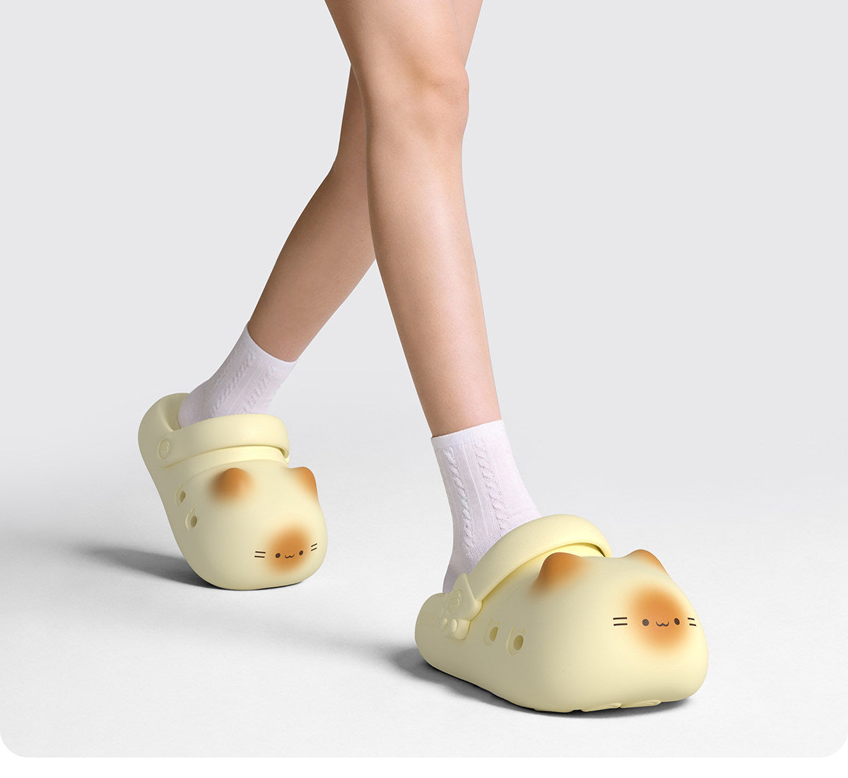 SUNKISSEDSTEP Women’s Kitty Cloud EVA Clog Slides (US 6–8.5)