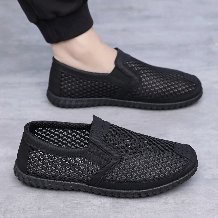 SUNKISSEDSTEP Men’s AirFlex Mesh Slip-On Walking Shoes