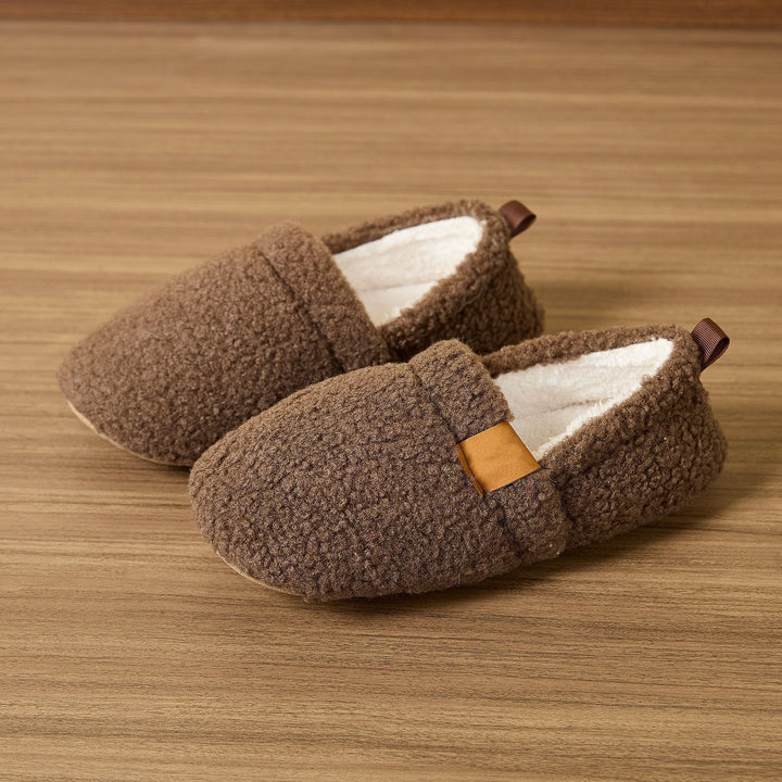 SUNKISSEDSTEP Women’s Cozy Plush Indoor Slippers