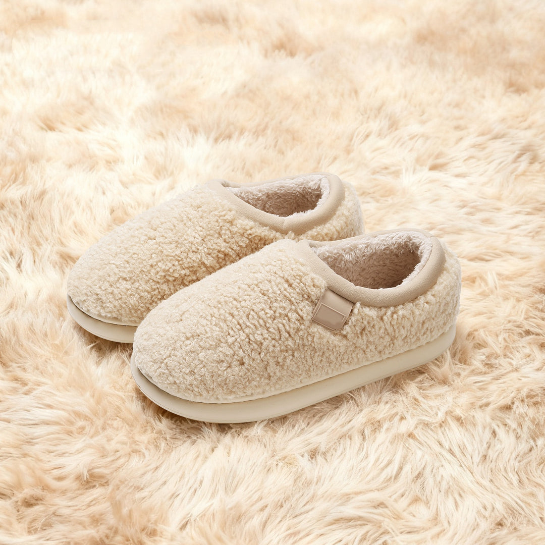 SUNKISSEDSTEP Women’s HearthSoft Plush Closed-Back Slippers