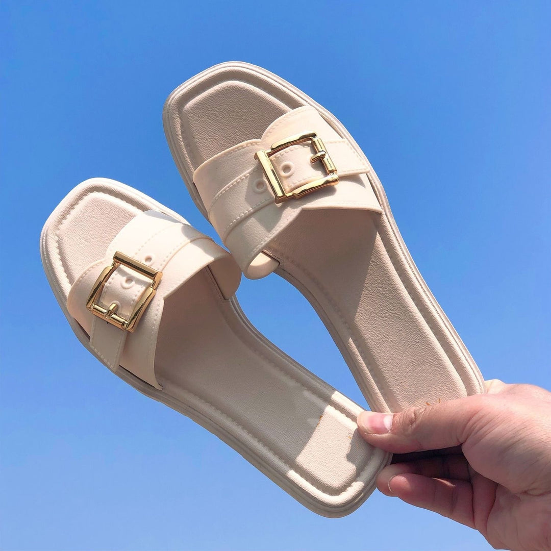 SUNKISSEDSTEP Women’s Harper Chain Accent Comfort Slides (US 6–8.5)