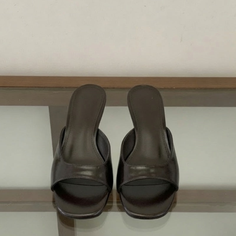 SUNKISSEDSTEP Women’s Minimalist Kitten Heel Slides (US 5.5–8)