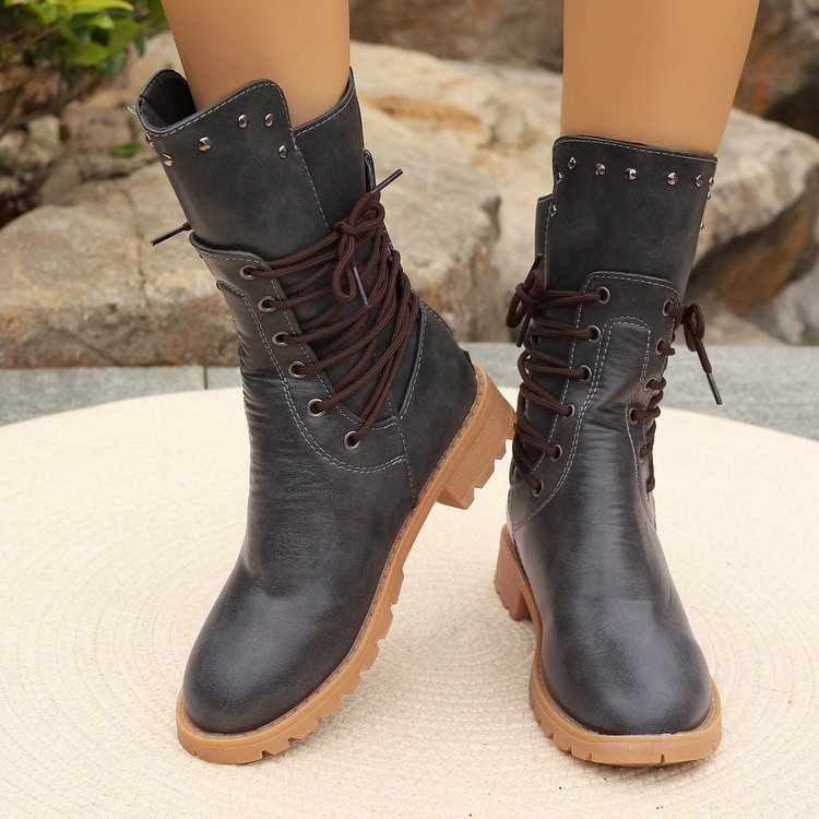 SUNKISSEDSTEP Women’s Vintage Lace-Up Studded Ankle Boots