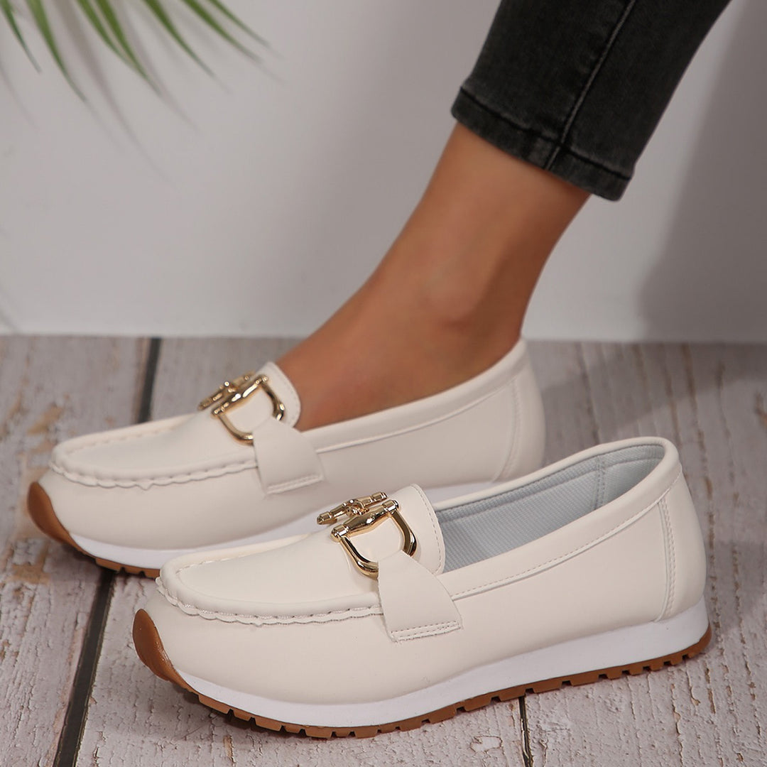 SUNKISSEDSTEP Women’s Chain Detail Platform Loafers