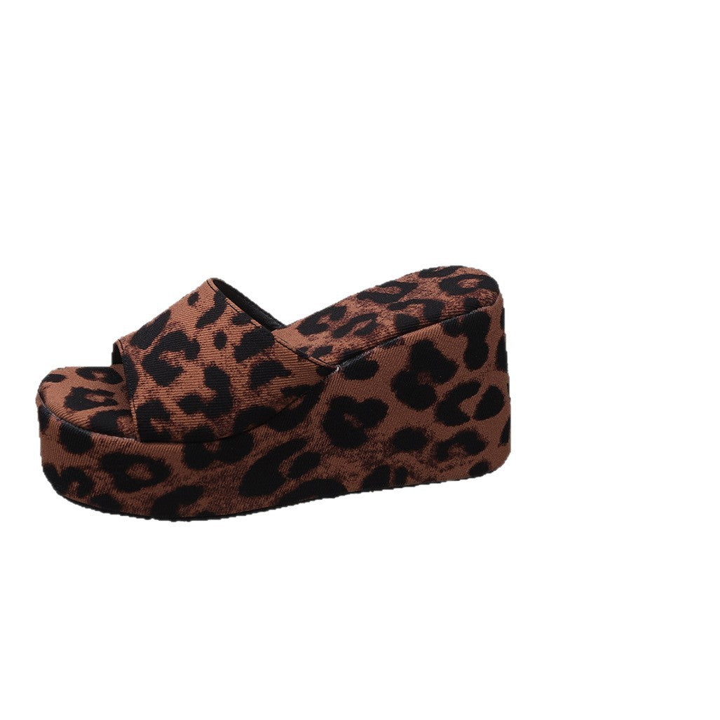 SUNKISSEDSTEP Women’s Luna Platform Wedge Slides