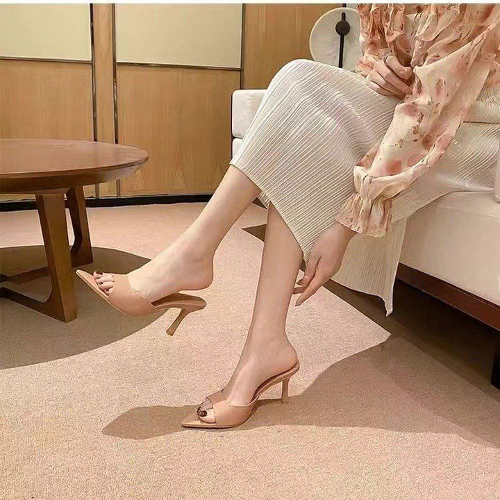 Patent Leather Pointed Toe Mules