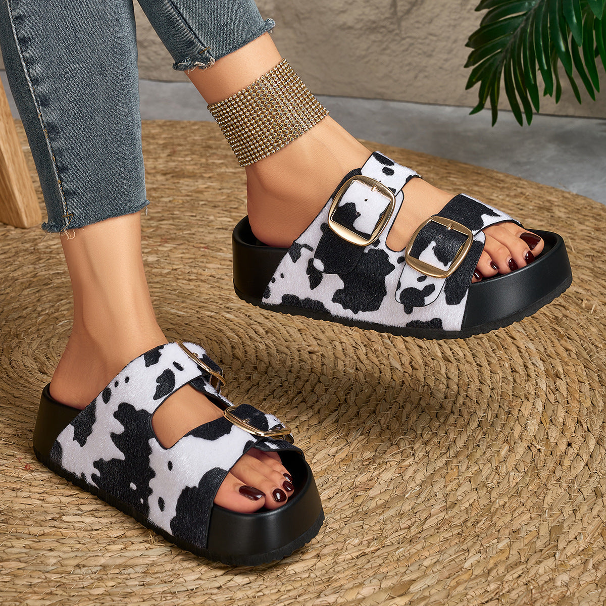 SUNKISSEDSTEP Women’s Savannah Leopard Platform Sandals (US 6–9)