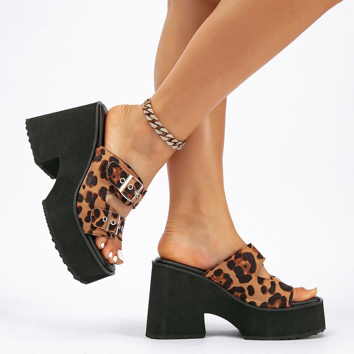 SUNKISSEDSTEP Women’s Savannah Leopard Platform Heeled Slides (US 5.5–9.5)