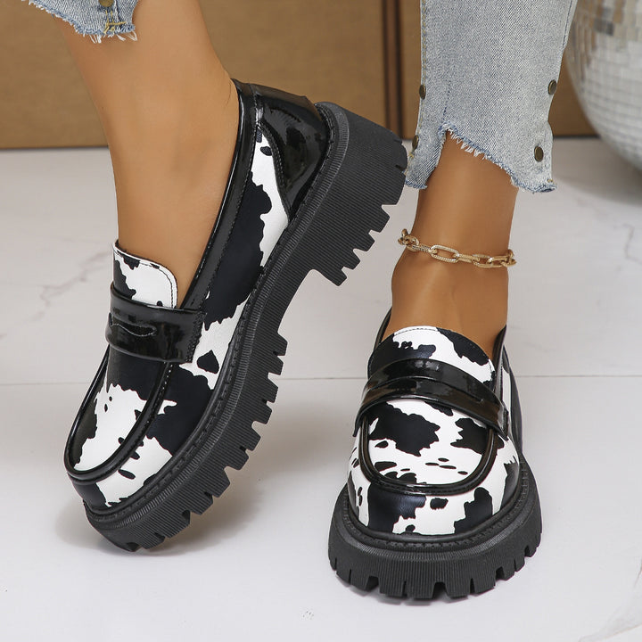 SUNKISSEDSTEP Women’s WildChain Platform Loafers