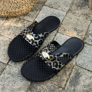 SUNKISSEDSTEP Women’s Mesh Closed-Toe Flat Slides
