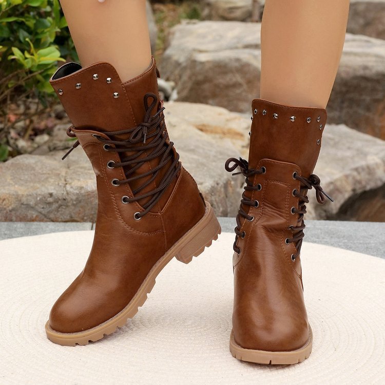 SUNKISSEDSTEP Women’s Vintage Lace-Up Studded Ankle Boots