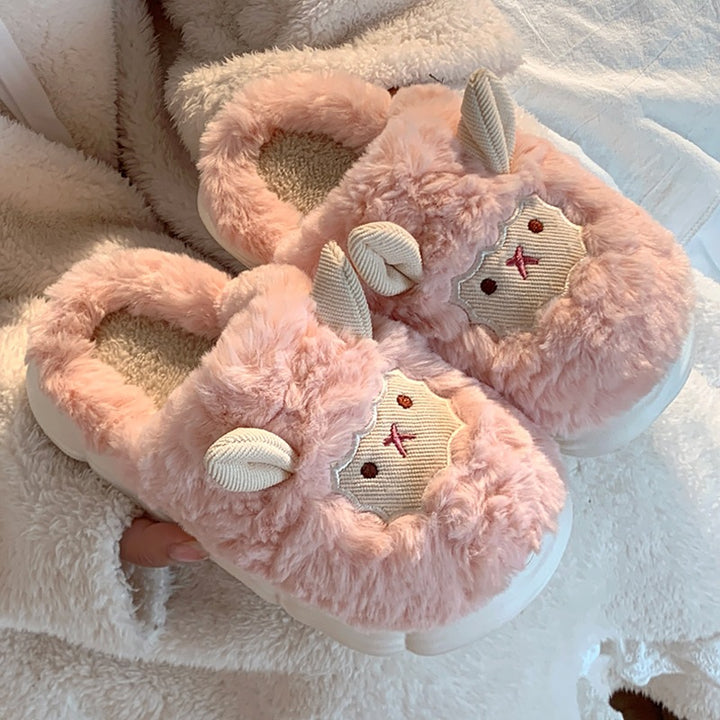 SUNKISSEDSTEP Women’s Cozy Sheep Plush Slippers
