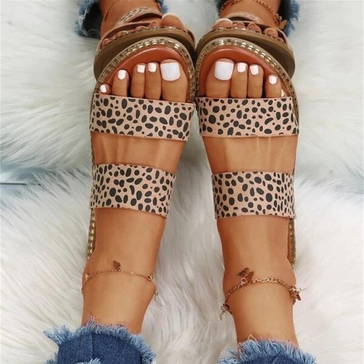 SUNKISSEDSTEP Women’s Luna Leopard Flat Slides
